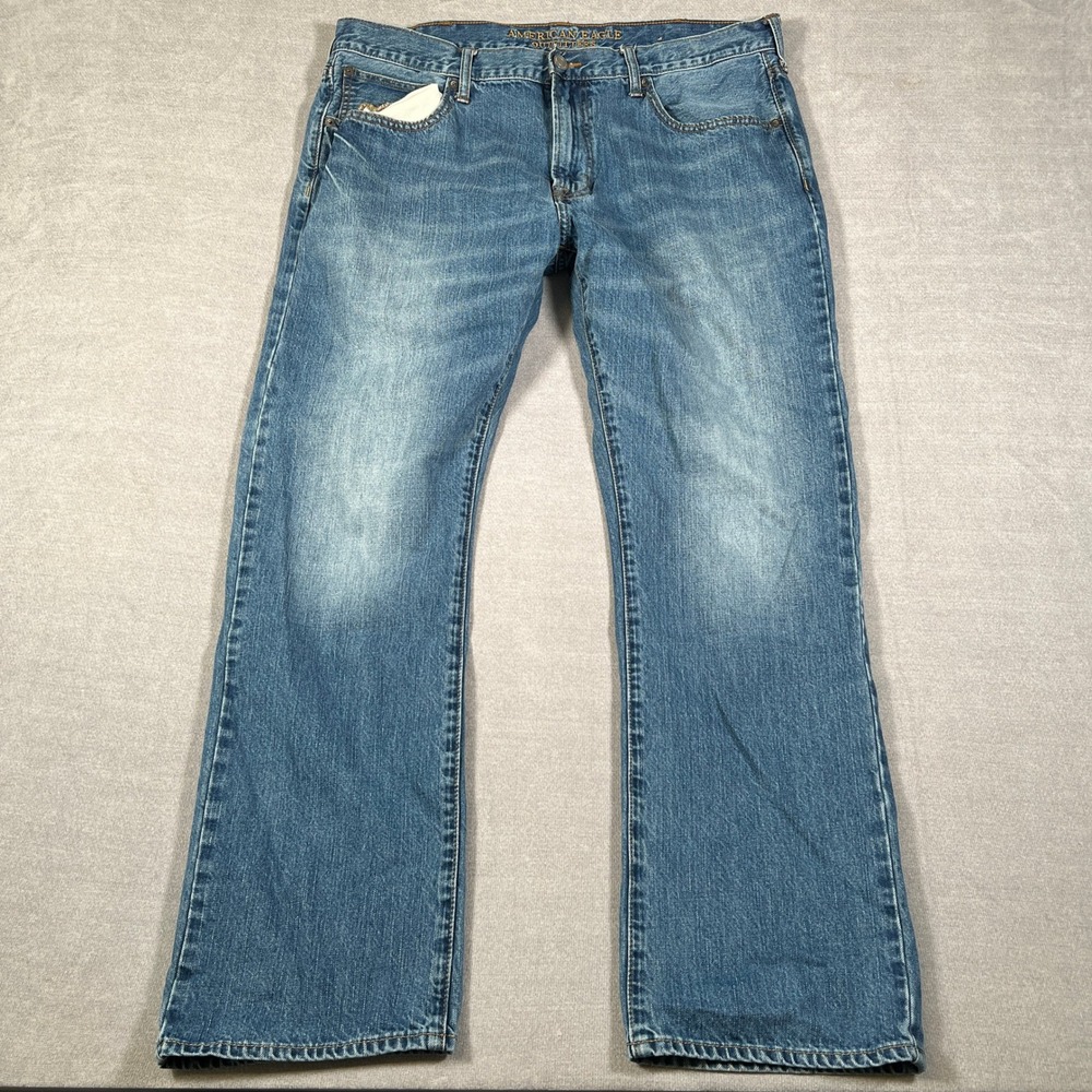 American Eagle Original Straight Mid Rise Jeans Mens 38x32 Blue Cotton Denim